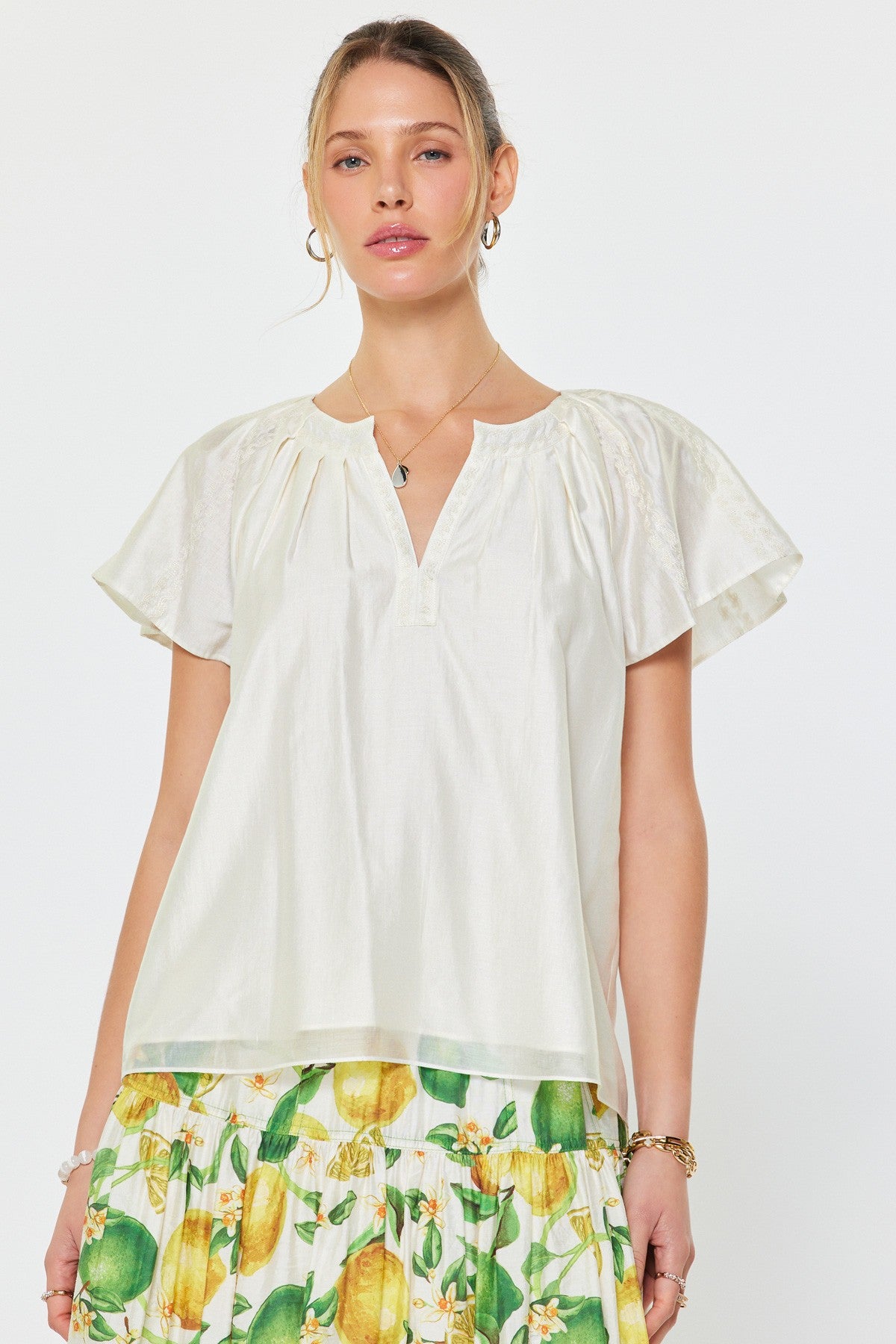Ivory Short Sleeve Top - 606River