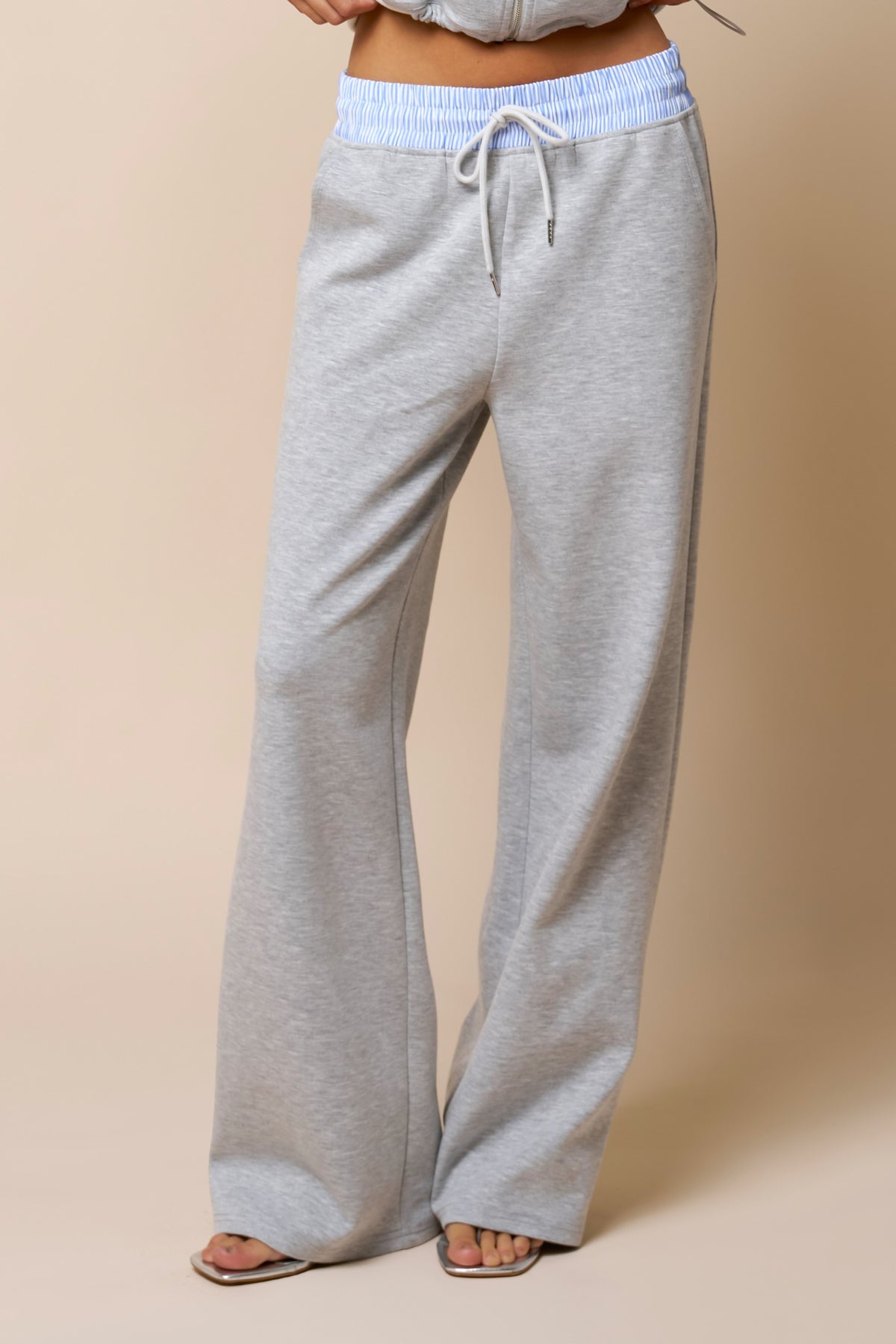 Sweatshirt Light Grey Zip Up Top