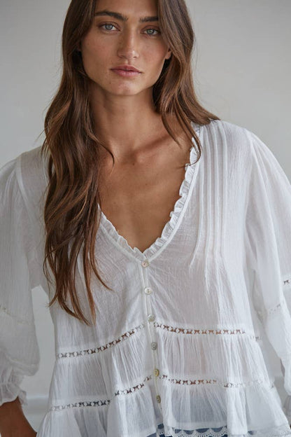 L9341 | Woven Cotton V-Neck Quarter Sleeve Top - 606River