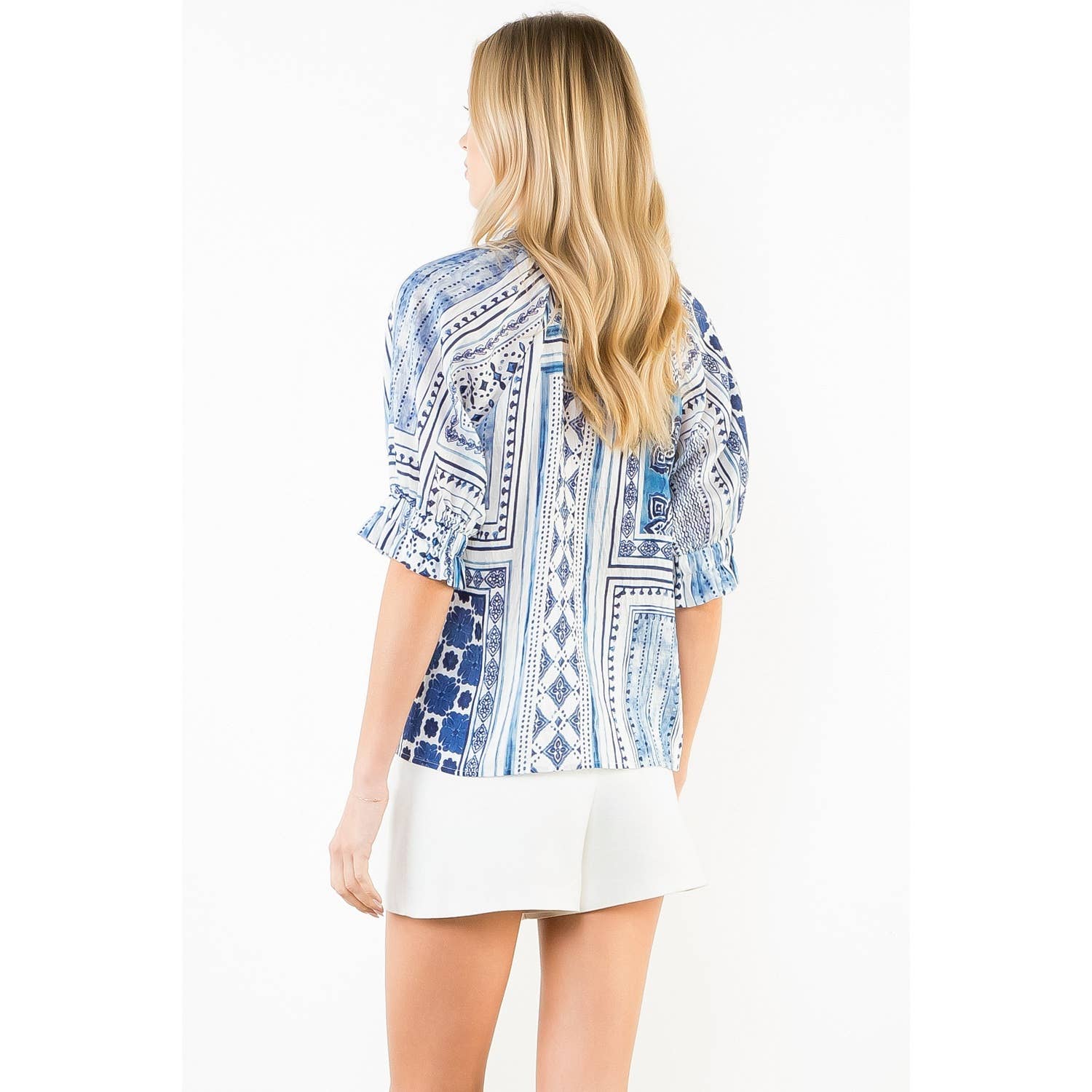 Short Sleeve Patterned V-Neck Top - 606River