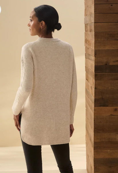 Soft Cable Knit Tunic Style Pullover Sweater