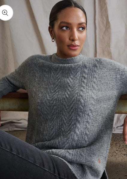 Soft Cable Knit Tunic Style Pullover Sweater