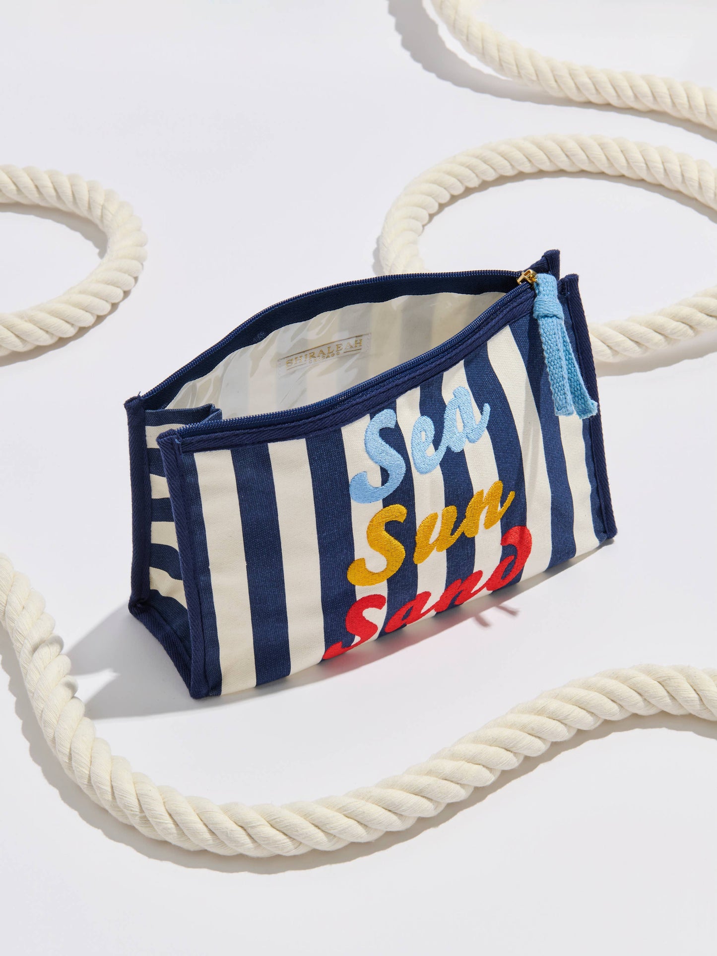 "SEA SUN SAND" ZIP POUCH,NAVY - 606River