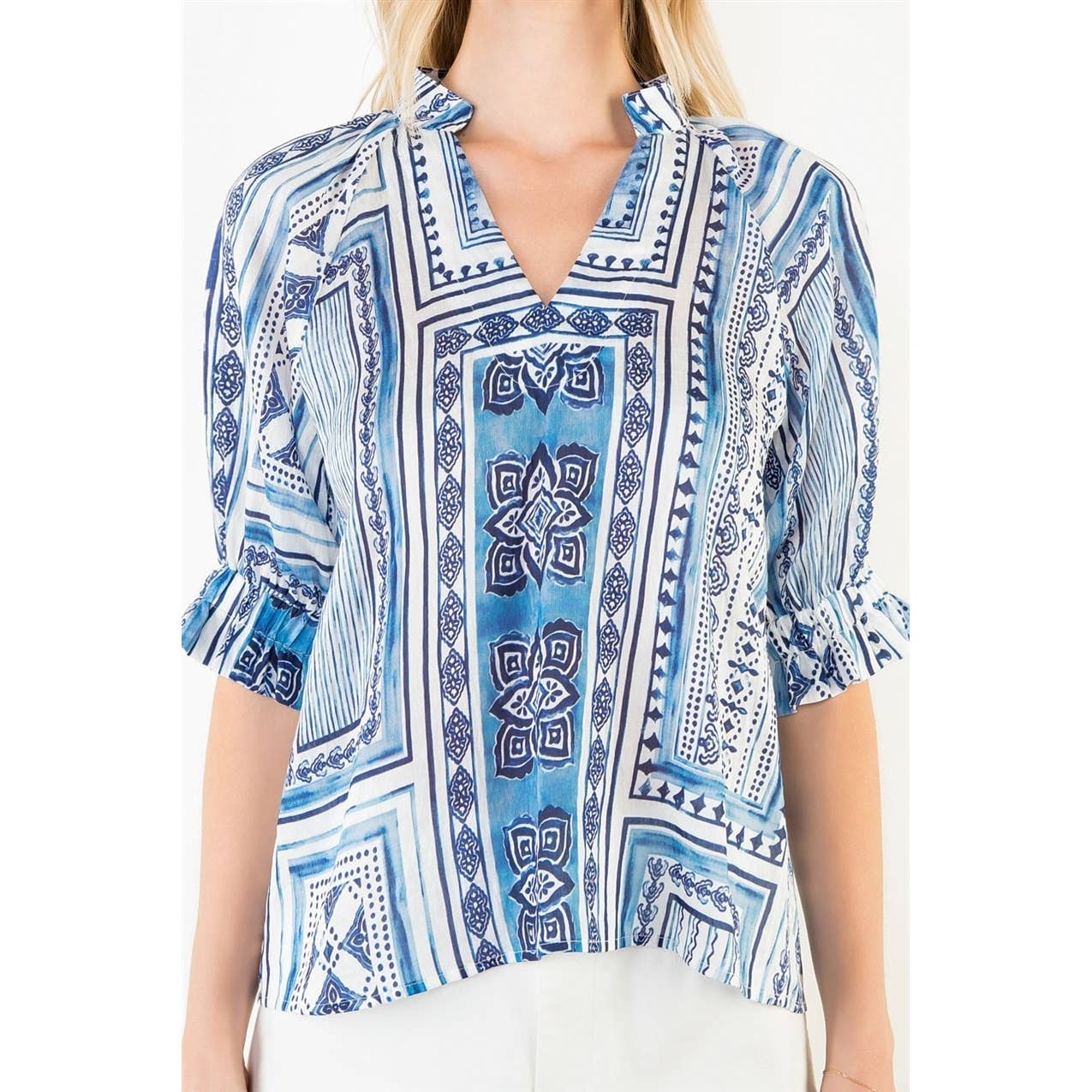 Short Sleeve Patterned V-Neck Top - 606River