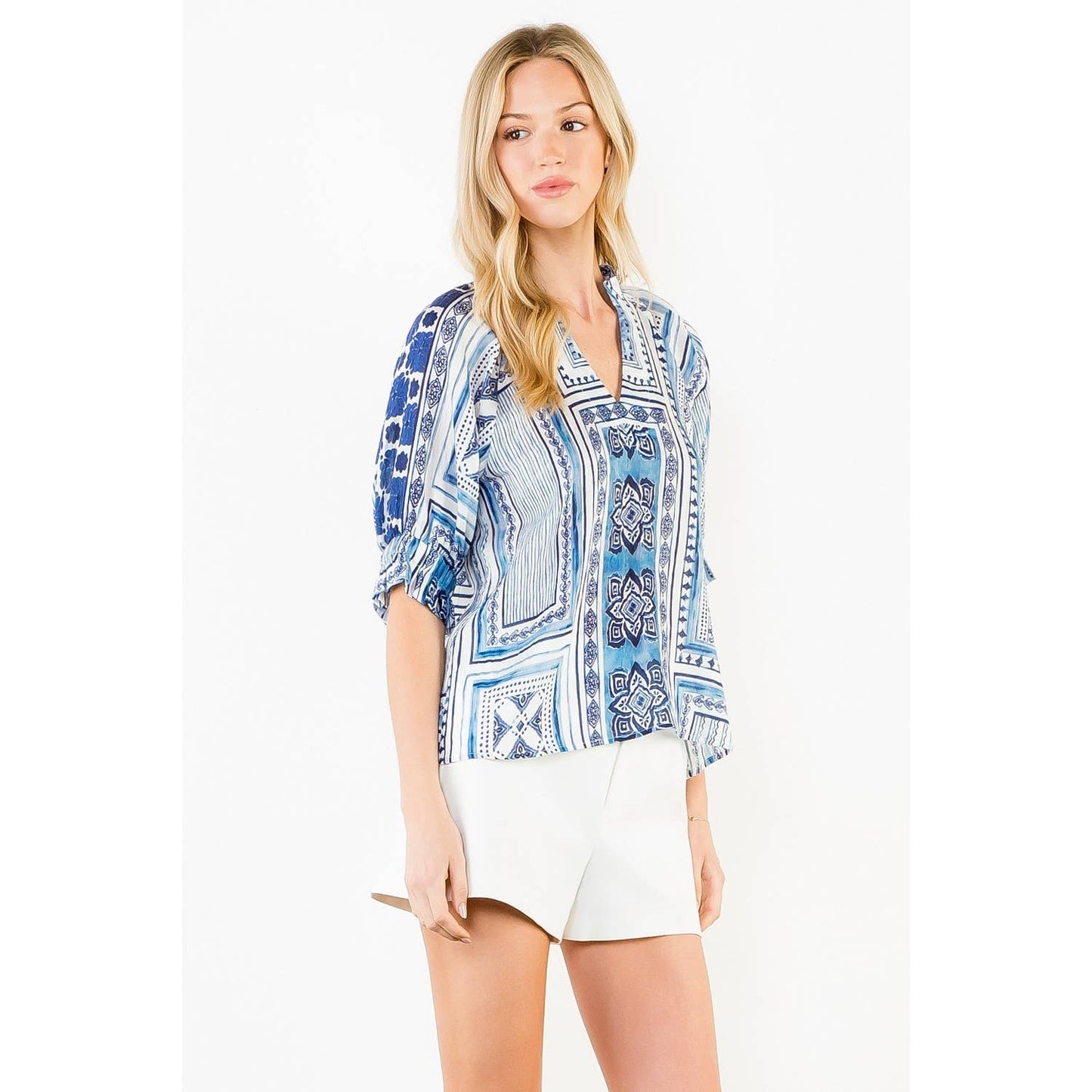 Short Sleeve Patterned V-Neck Top - 606River