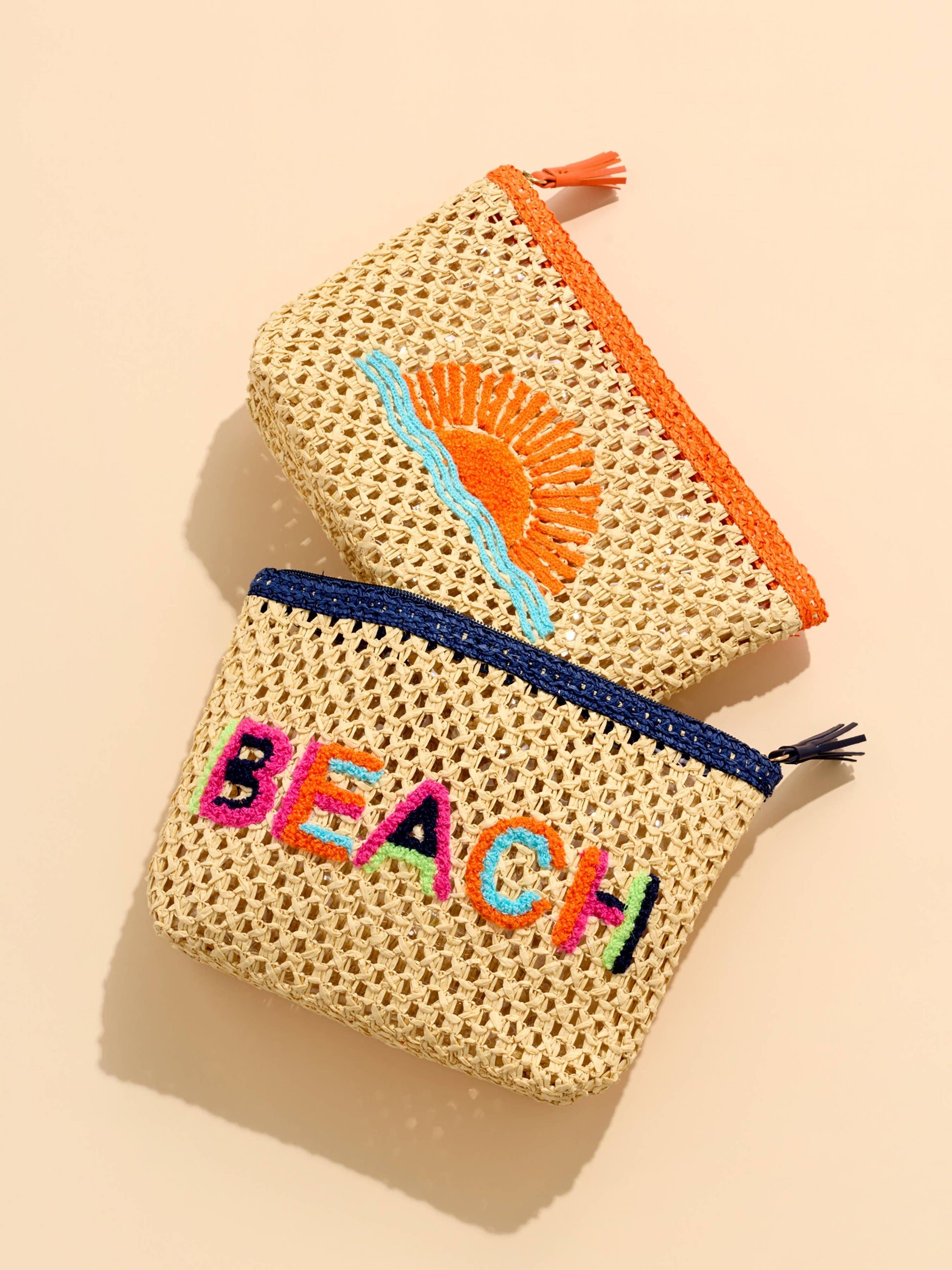"BEACH" STRAW ZIP POUCH,NATURAL - 606River